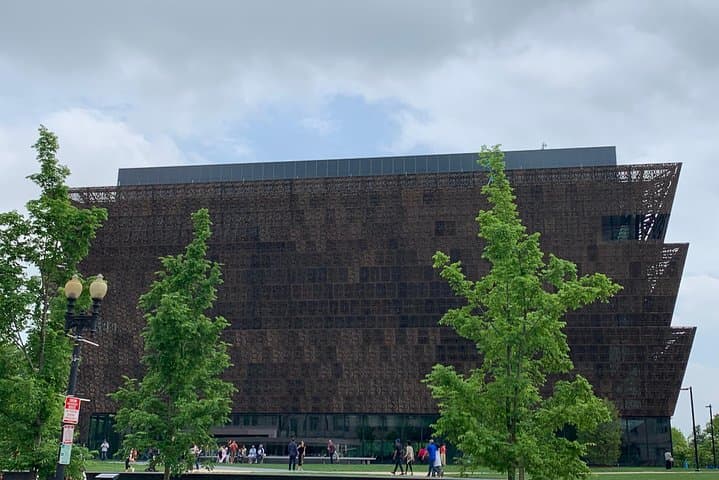 Washington DC History of Slavery Walking Tour — Monument-to-Memory Walk photo 3