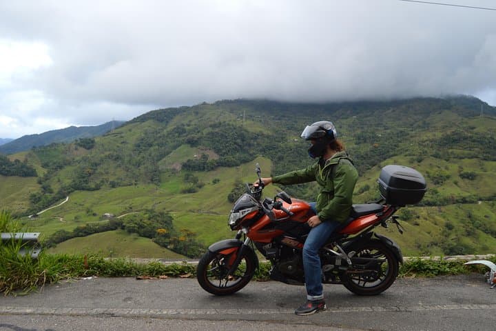 Explore Medellín by Motorcycle: 24-Hour Unlimited KM Rentals & Route Tips photo 5