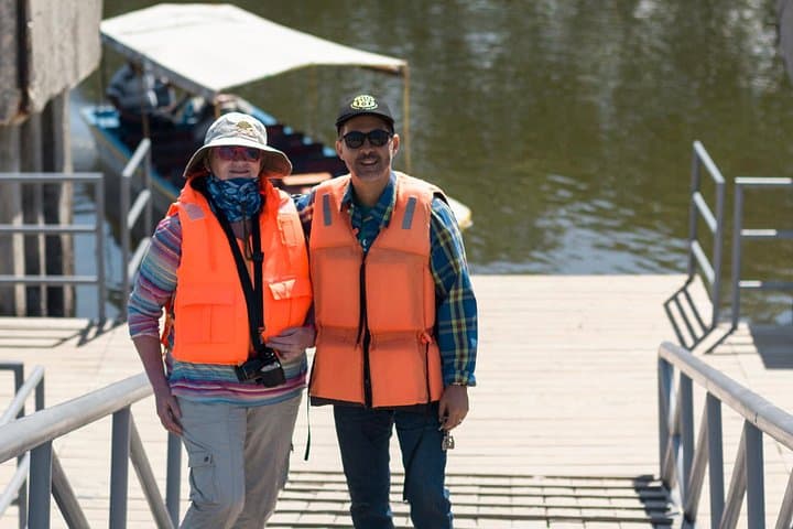 Mangroves, Dolphins and Cacao: Full-Day Tour from Guayaquil photo 3