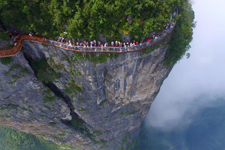3-Day Zhangjiajie Highlights: Tianmen, Avatar Pillars & Glass Bridge photo 3