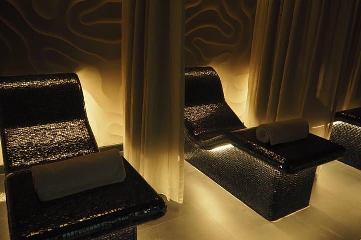 Full-Day De-Stress Spa at Palazzo Versace Dubai: Luxe Massage, Pool & Wellness photo 3