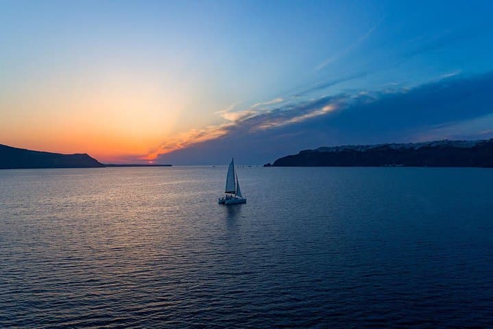 Private Santorini Sunset Cruise with Dinner, Drinks & Hot Springs photo 4