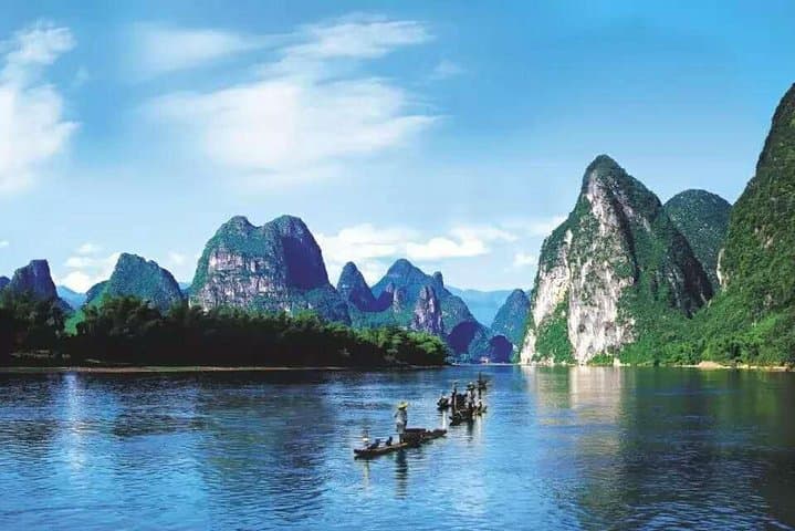 Li River Cruise from Guilin to Yangshuo — Scenic Day Trip on China’s Karst River photo 3