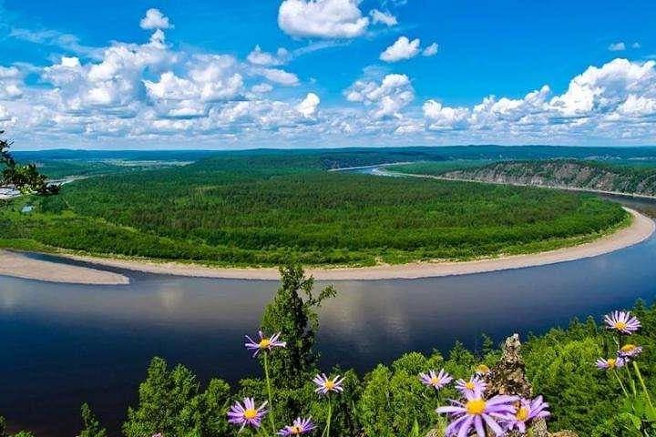 4-Day Private Mohe & Arctic Village Tour from Harbin — Beihong, Beiji & Yanzhi Valley