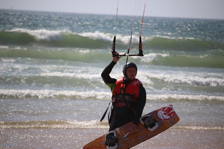 Private Kitesurfing Lessons Near Lisbon: Fast, Safe Progress With a Personal Trainer photo 2
