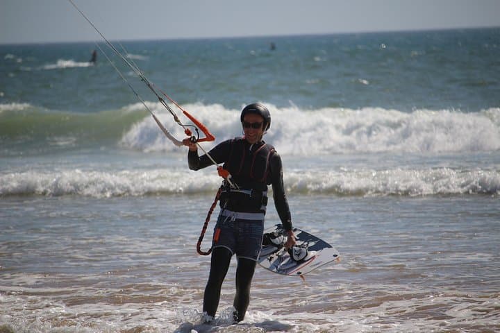 Private Kitesurfing Lessons Near Lisbon: Fast, Safe Progress With a Personal Trainer photo 3