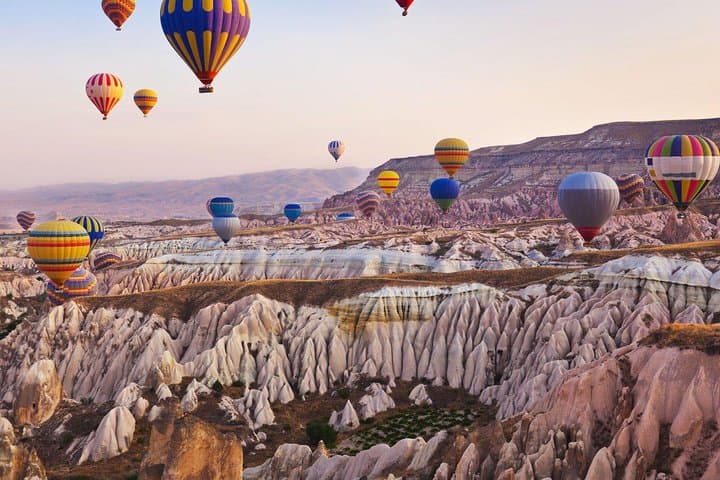 Cappadocia Day Tour in Spanish: North Valleys, Göreme Open-Air Museum & Uçhisar photo 3