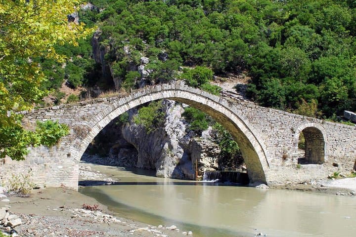 Benja Thermal Baths, Langarica Canyon & Këlcyrë Waterfall Day Trip from Sarandë photo 2