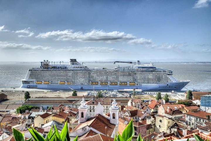 Lisbon City & River Private Tour — Santa Justa, Alfama & Tagus Views (3 hrs) photo 1