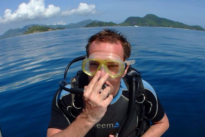 PADI Scuba Diver Course Athens: Boat Dives to Patroklos, Legrena & Arsidas photo 3