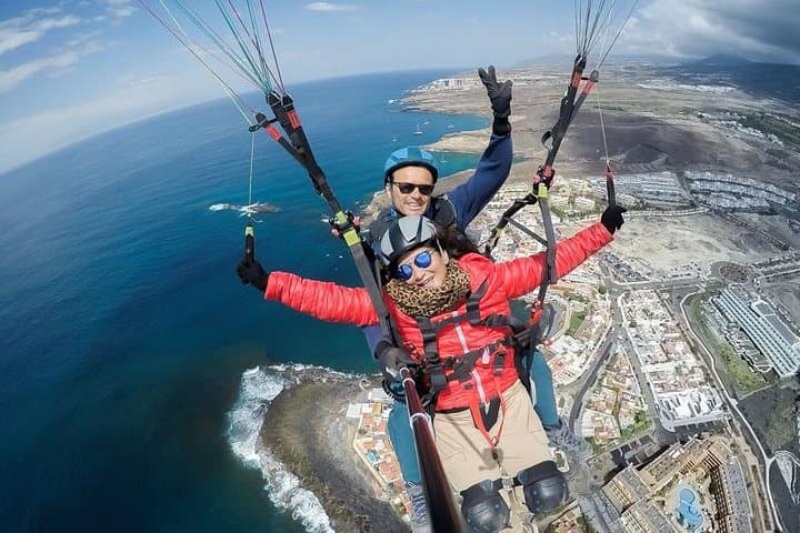 Tandem Paragliding in South Tenerife — Taucho & Ifonche Coastal Flights
