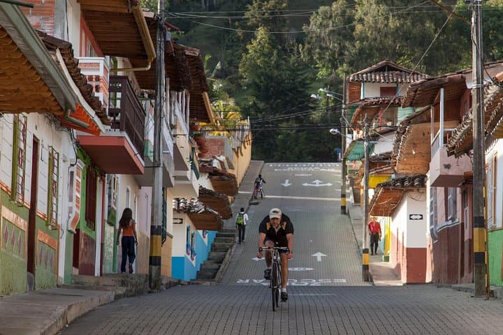 Medellín to Jericó: Full-Day City Tour and Jericó Coffee Farm Experience (Lunch Included) photo 6