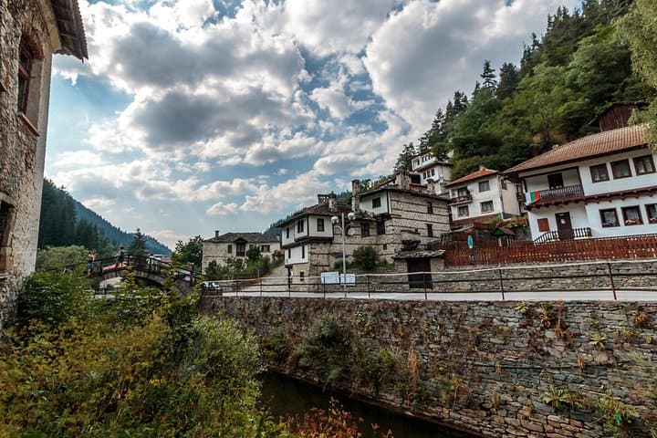 Rhodope Mountains Day Trip from Plovdiv: Bachkovo, Shiroka Laka & Vacha Dam photo 3