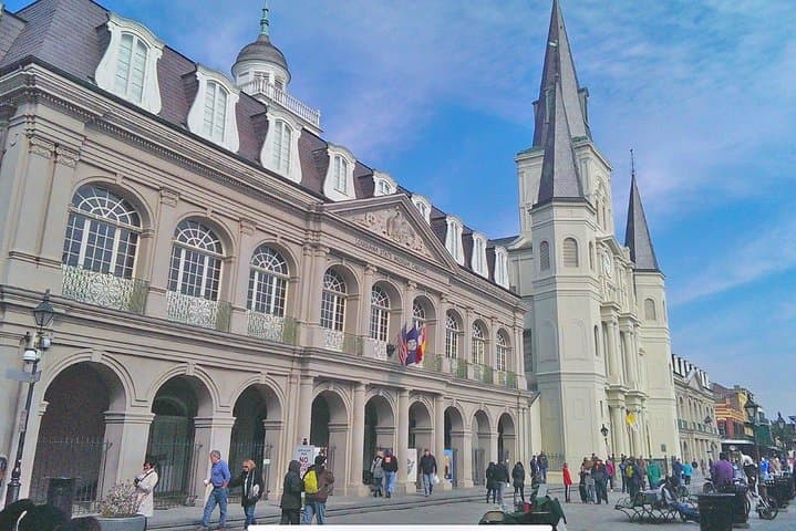French Quarter Walking Tour: 2-Hour Architecture & Jazz History Walk in New Orleans photo 5