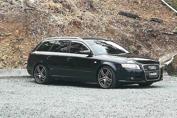Private GFLC (SLU) Airport Transfer to Rodney Bay — Eugene's Executive Service photo 6