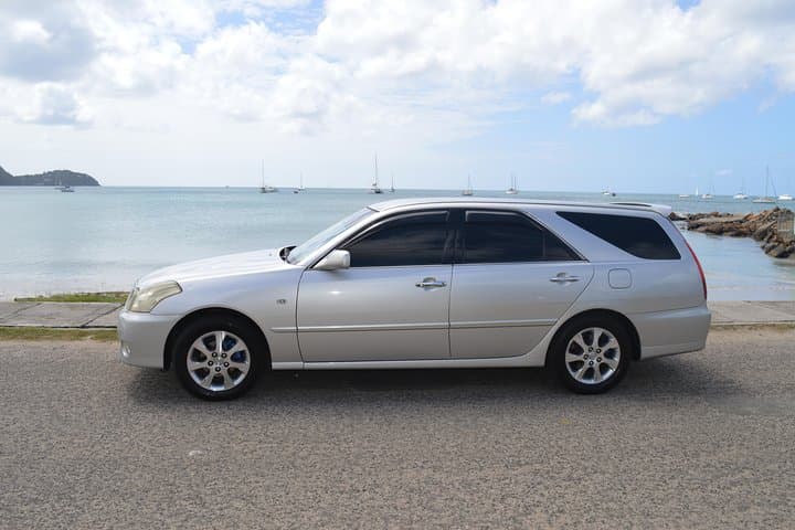 Private GFLC (SLU) Airport Transfer to Rodney Bay — Eugene's Executive Service photo 5