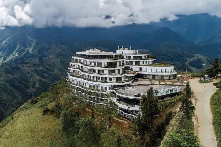 Sapa 3-Day Trek & Homestay: Cat Cat, Y Linh Ho, Lao Chai & Giang Ta Chai photo 2