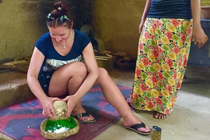 Hingula Village Life Tour from Kandy — Tuk‑Tuk, Cooking & Rock Pool Dip photo 3