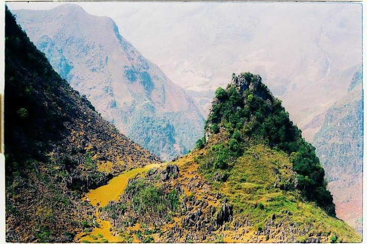 Ha Giang Discovery Tour: 3-Day Dong Van Karst & Ma Pi Leng Pass Adventure photo 5