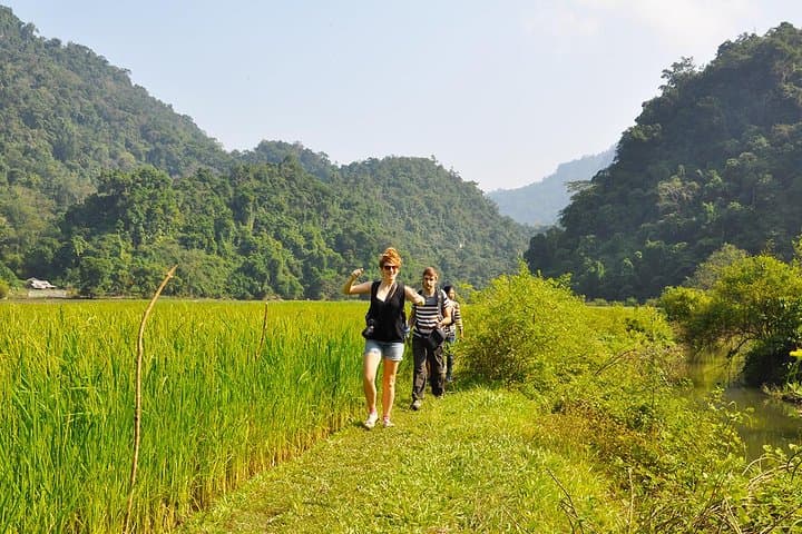 Ba Be National Park: 4-Day Trekking, Cycling & Boating Adventure
