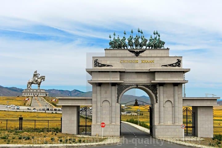 Day Trip to Chinggis Khaan Statue & Terelj National Park — Statue, Turtle Rock & Ariyabal Temple photo 5
