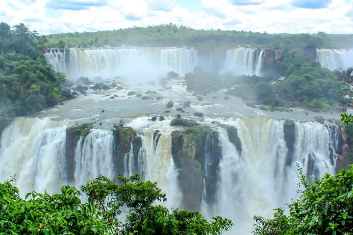 Iguazu Falls Brazilian Side Half-Day Tour — Panoramic Views & Devil's Throat photo 4