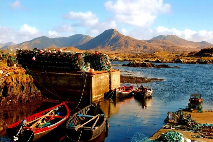 Connemara Day Tour from Galway: Connemara National Park & Kylemore Abbey photo 4
