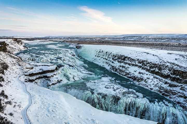 Reykjavik Lava Tunnel & Golden Circle Combo — Raufarhólshellir Caving plus Gullfoss, Geysir & Þingvellir photo 4