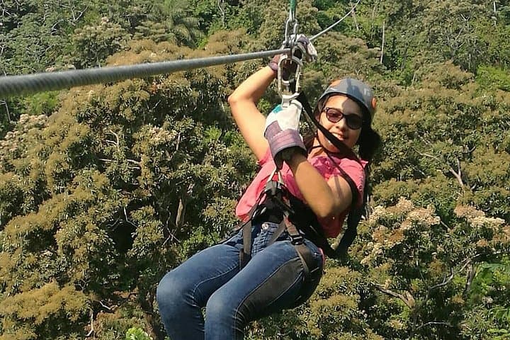 Roatán Island Organized Trips: Beaches, Snorkel, Zipline & Local Culture photo 3