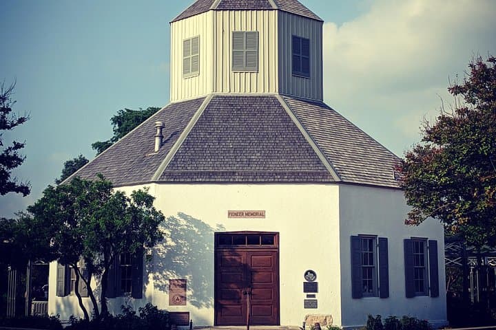 San Antonio to Fredericksburg: Hill Country Day Trip and Wine-Tasting Excursion photo 3