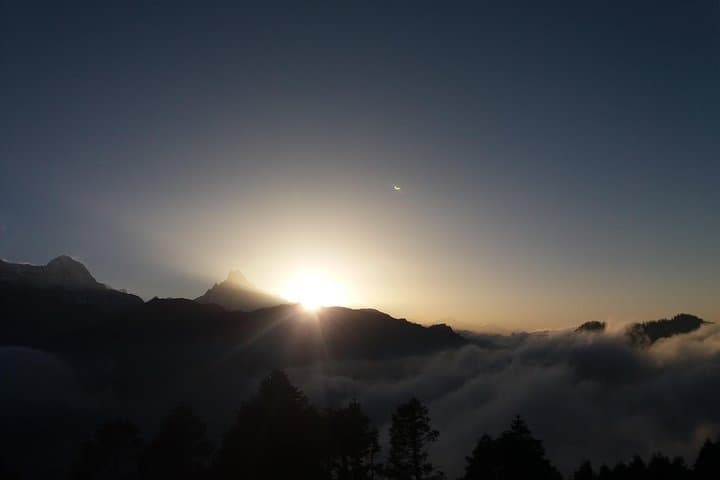 Poon Hill Sunrise Trek: 2-Day Annapurna Escape from Pokhara photo 2