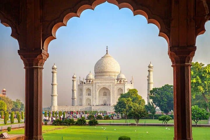 Overnight Agra Taj Mahal Tour from Delhi — 2-Day Private Experience photo 5