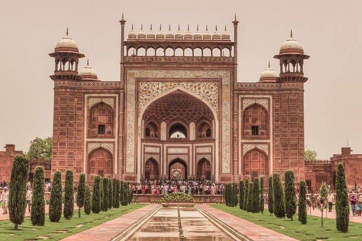Day Trip to the Taj Mahal via Gatimaan Express — Luxury Executive Class from Delhi photo 4