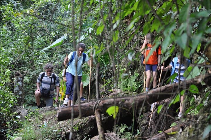 3-Day Trekking in Ba Be National Park: Lake, Caves & Minority Villages