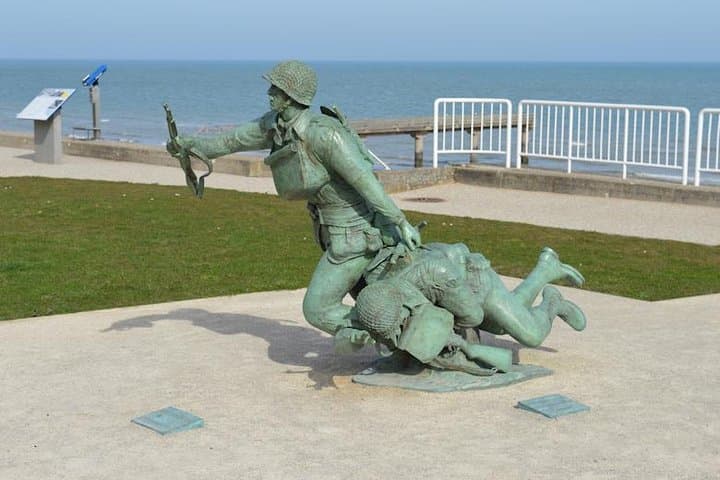 Uncover History: A Private Guided D-Day Tour from Bayeux photo 5