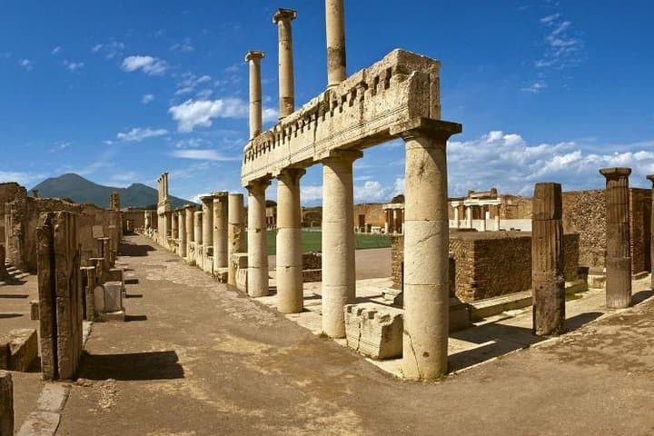 Sorrento, Pompeii & Vesuvius Wine Tasting — Full-Day Drive from Naples photo 3