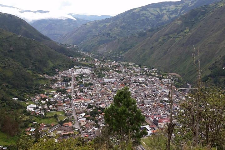 Quito to Baños 2-Day All-Inclusive Adventure: Waterfalls, Swing & Rafting photo 2