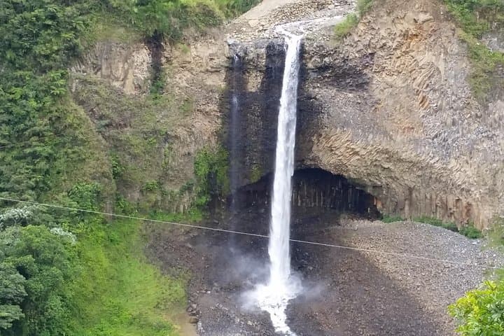 Quito to Baños 2-Day All-Inclusive Adventure: Waterfalls, Swing & Rafting photo 3