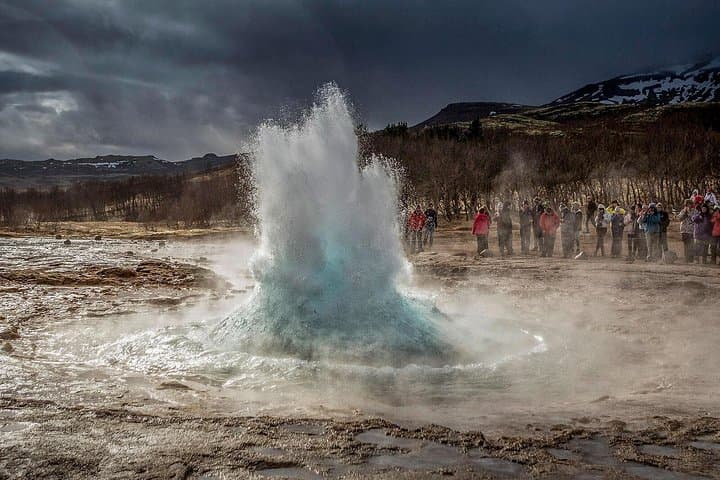 Golden Circle Classic Day Tour from Reykjavik: Thingvellir, Geysir & Gullfoss in One Day photo 2