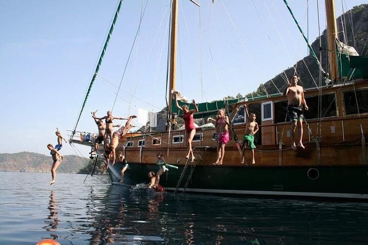 Cruise Bodrum: 8-Day Gulet Cabin Charter Through Aegean Bays and Cleopatra's Beach