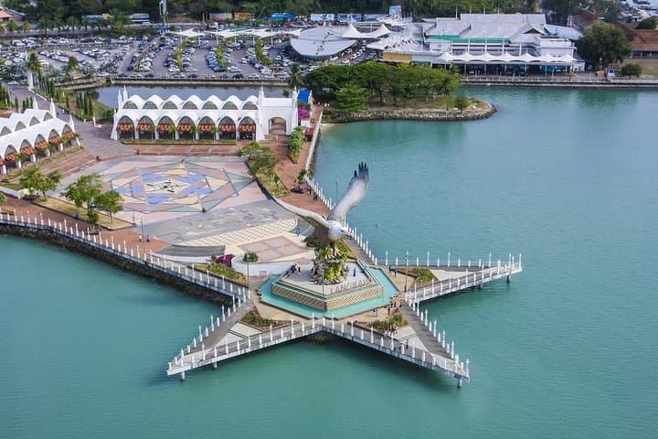 Private Langkawi Highlights Tour: Cable Car, Waterfalls & Duty-Free Beaches photo 2