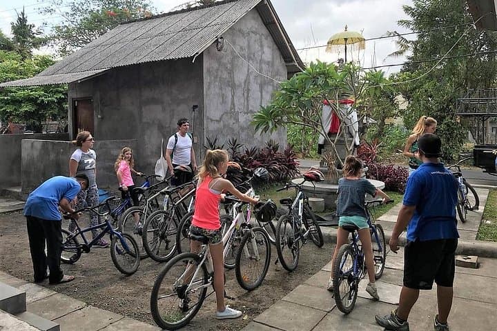 Kaba Kaba Harmony Cycling: Backroads, Rice-Field Temples & Balinese Village Life photo 5