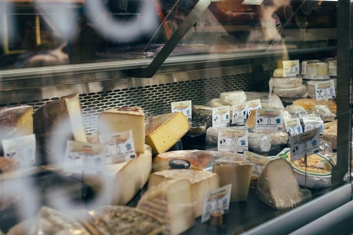 Ultimate London Cheese Crawl: Guided Cheese & Wine Walking Tour photo 2