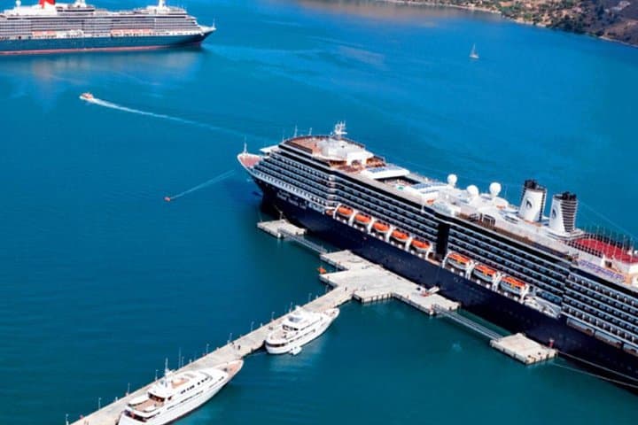 Argostoli Shorex: Antisamos Swim, Melissani Cave & Myrtos View — Private 5–6hr Tour