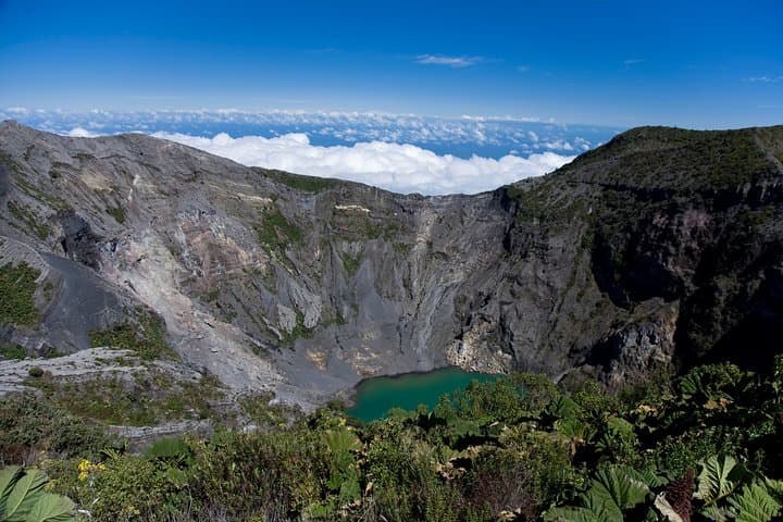 Irazú Volcano Half-Day Tour from San José — Crater Rim Hike & Panoramic Views photo 3