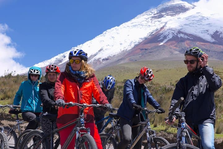 Cotopaxi Hike and Bike: Refuge Trek to Volcano Descent