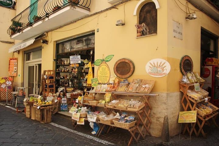 Sorrento, Pompeii & Vesuvius Wine Tasting — Full-Day Drive from Naples photo 5