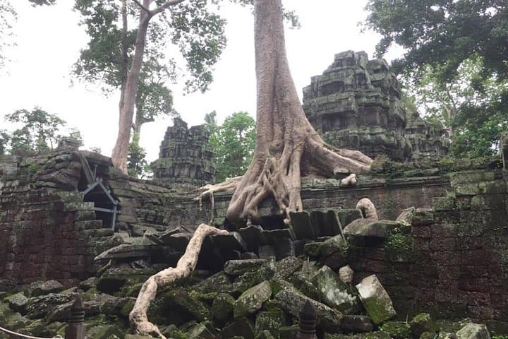 Angkor 3-Day Adventure: Private Temple Tour & Tonle Sap Experience photo 2