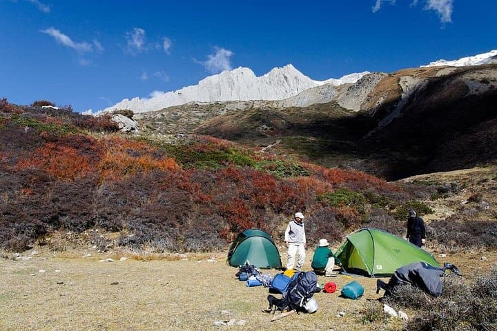 Annapurna Tilicho Pass Trek: 17-Day High-Altitude Trek to Tilicho Lake and Thorong La