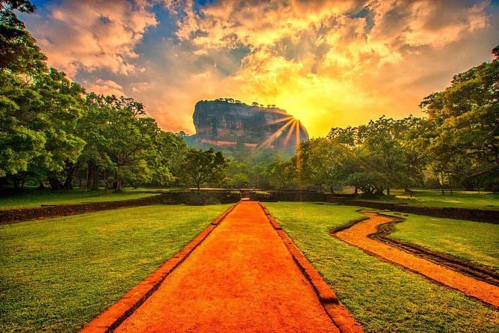 Private Sigiriya & Dambulla Day Tour — Rock Fortress, Cave Temples & Jeep Safari photo 3
